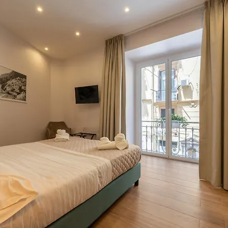 Relais Sole 4* Neapel