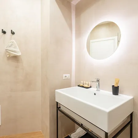 Guest house Relais Sole 4*